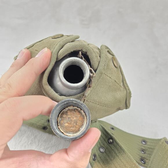 Vintage US Military Army Metal Aluminum Canteen w/ Belt & Cover 1939-1943 WW2 - Picture 5 of 12